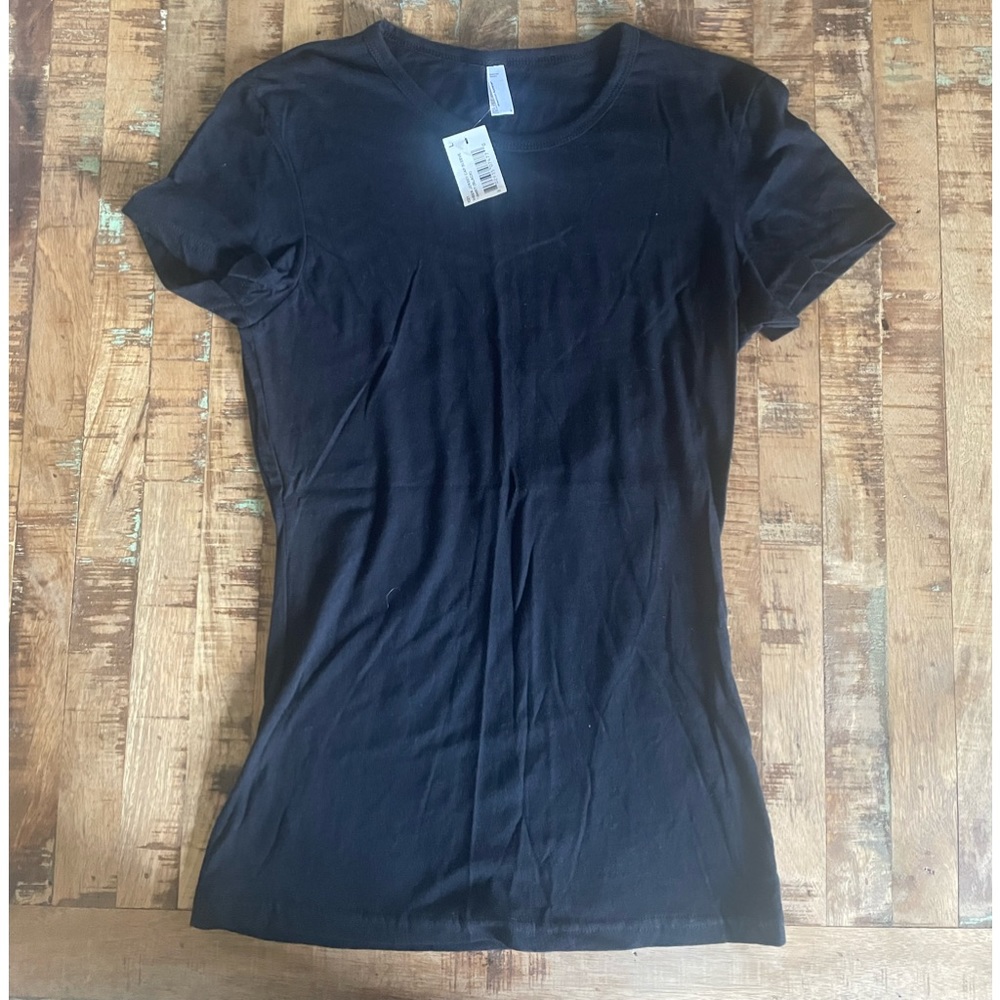 Black American apparel shirt